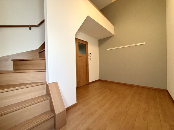 sri Pullanna Ikutaの物件内観写真